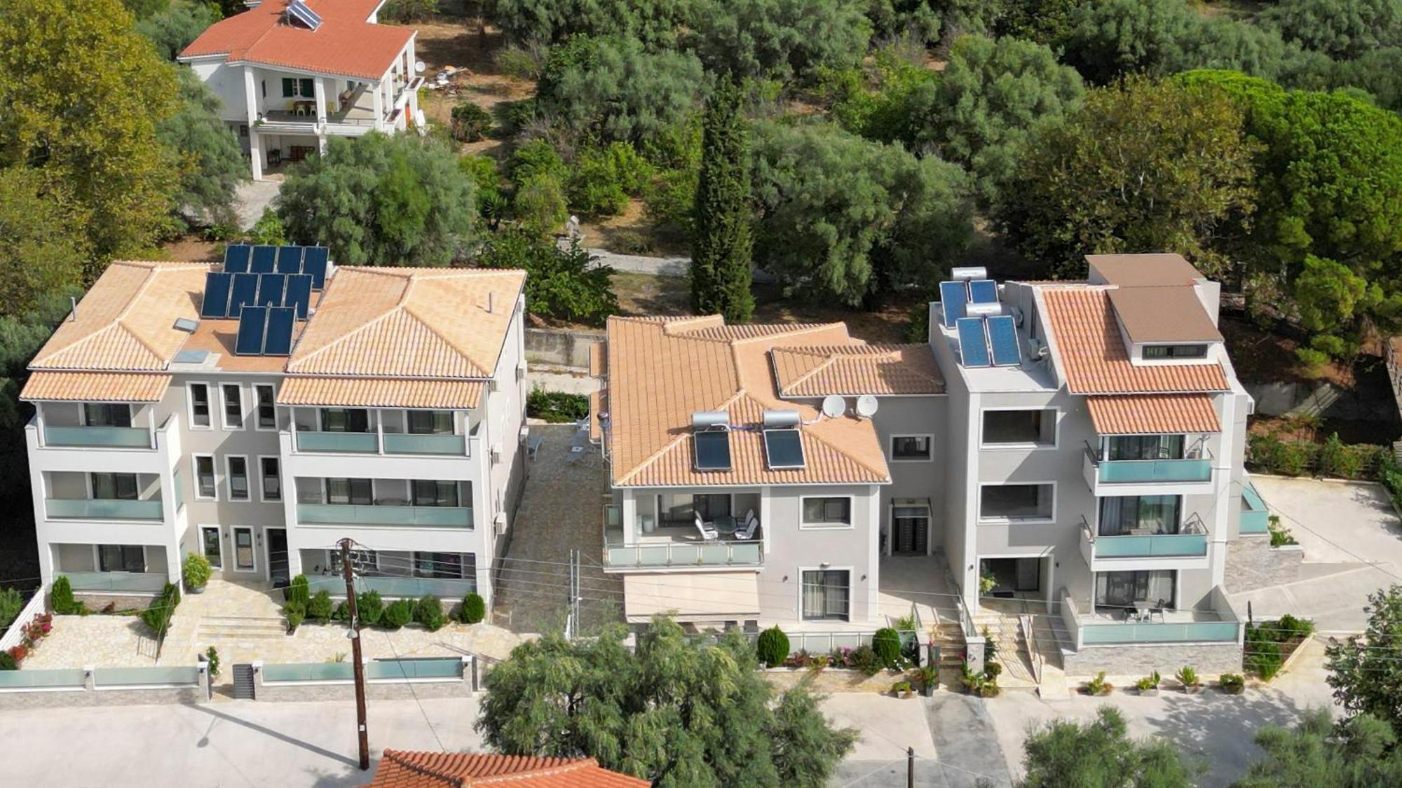 Zisis Suites Nydri  Bagian luar foto