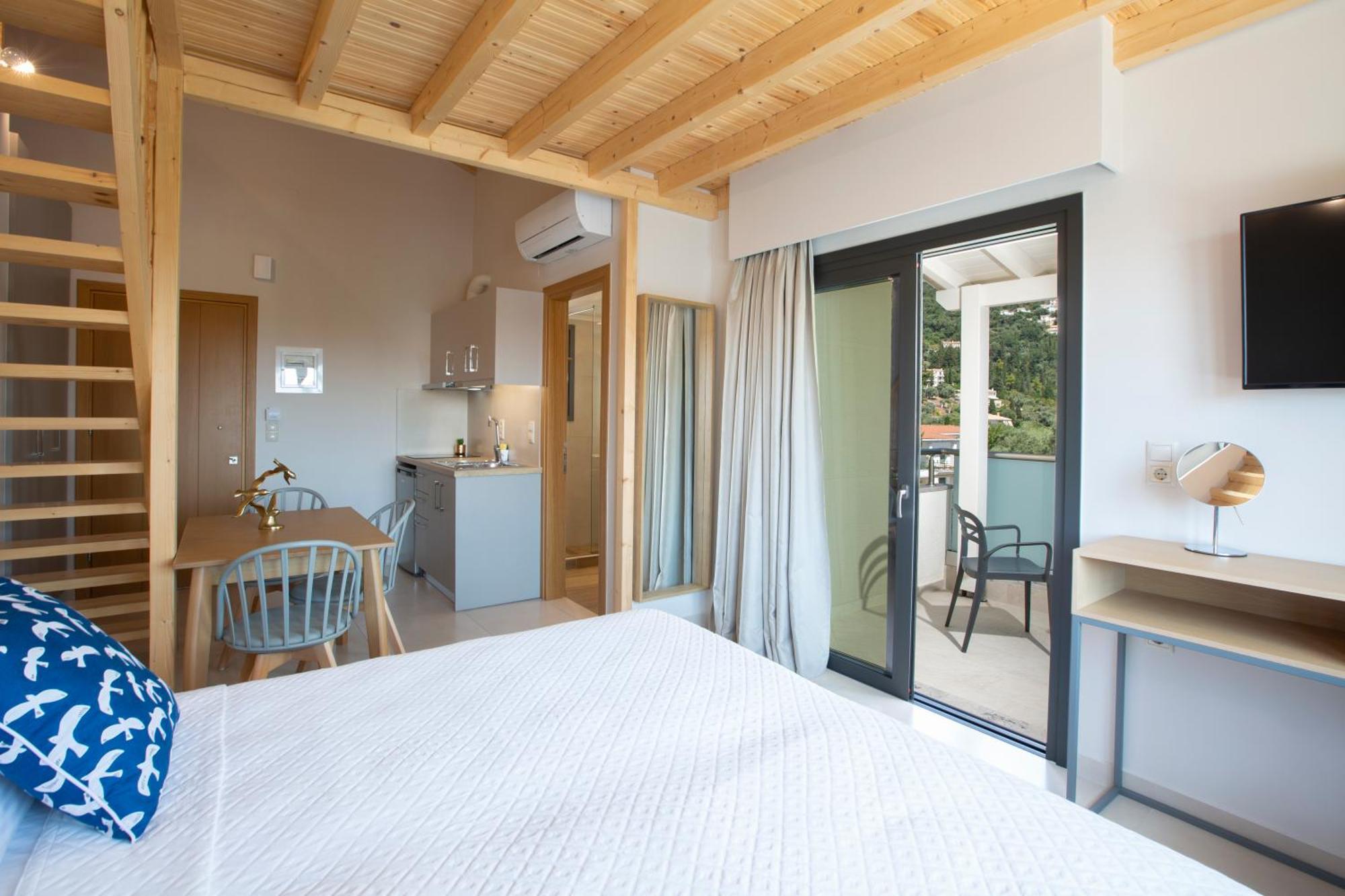 Zisis Suites Nydri  Bagian luar foto