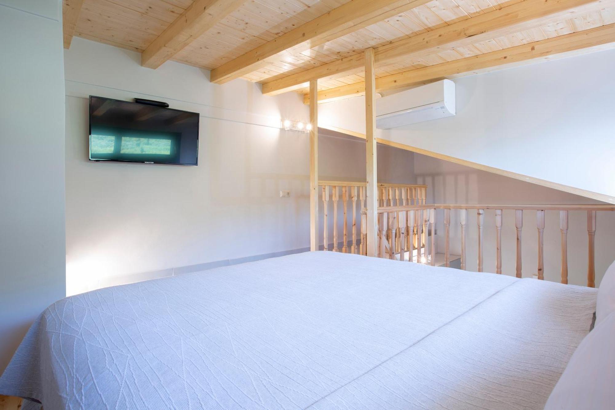 Zisis Suites Nydri  Bagian luar foto