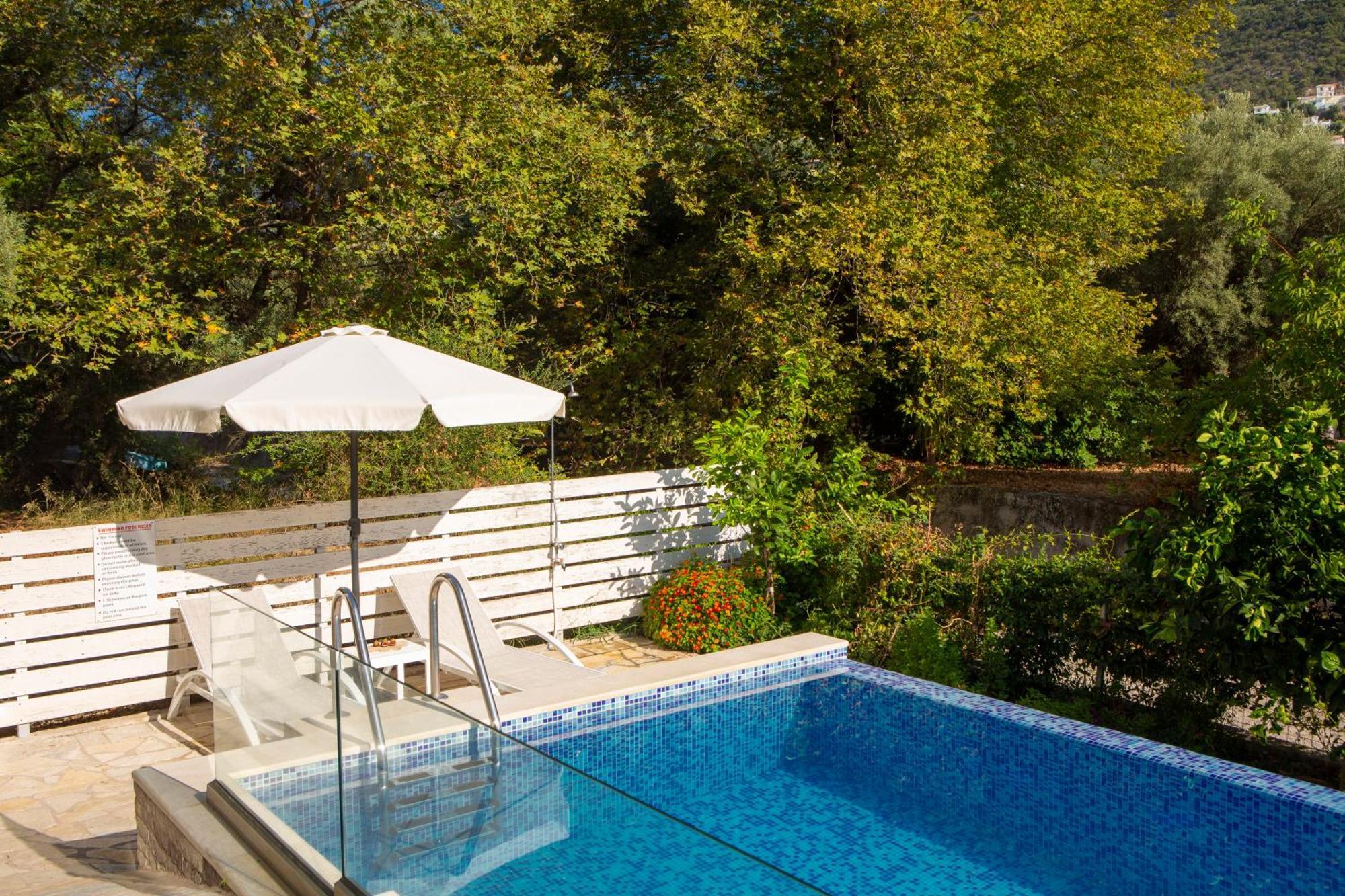 Zisis Suites Nydri  Bagian luar foto